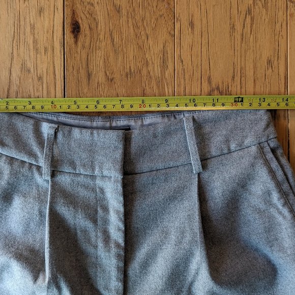 Express High Rise Lined Pleated Dress Pants Gray 2 2R Ankle Petite - Picture 3 of 9